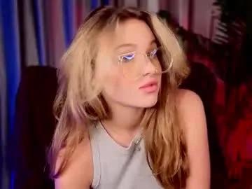 lykava — GOAL: chek whats in my underboobs #18 #lovense #natural #bigboobs #blonde  [77 tokens remaining]