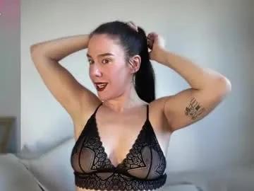 milkandhoneylullabies on Chaturbate