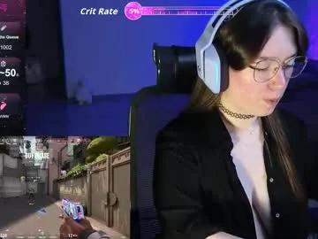 moaning___lisa on Chaturbate