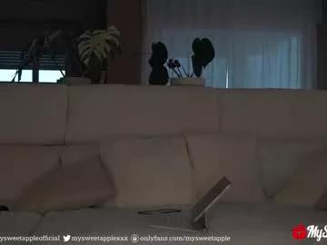 mysweetapple on Chaturbate
