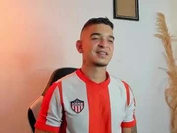 natan_77 — GOAL: GET NAKED [100 tokens remaining] Welcome to my room! #master #findom #feet #smoke #bigcock