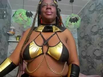 neffertiry_ebonny on Chaturbate 