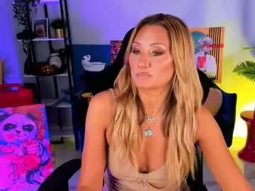 sarahholly on Chaturbate 