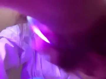 Freechat saundrayeeloy on Chaturbate