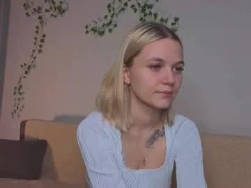 savannahshor — GOAL: want to see me in lingerie?(take off my ppants)?!, Hello everyone, im Maya, im  #18 yo, also im a little #shy, and #new here, i like to  #tease. and want to be #cute [888 tokens remaining]