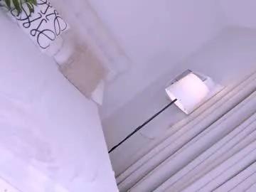 sophiaarmani on Chaturbate