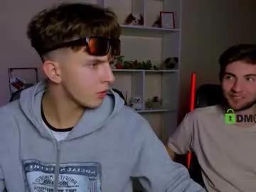 travis_wolf_ — GOAL: show dick [303 tokens remaining] Welcome to my room! #monstercock #gay #tease #18 #shy
