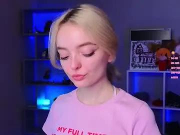 unknownstatus on Chaturbate 