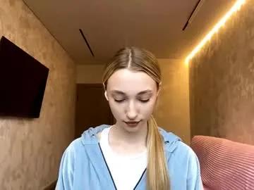 velvethonerkamp on Chaturbate 