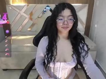 victoria_castillo_b — Guys im very horny. give me hot orgasm! - #feet #new #latina #natural #teen