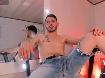 vynny_blacke_ on Chaturbate 