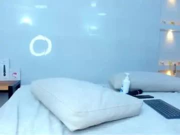 Freechat zenda_evans on Chaturbate