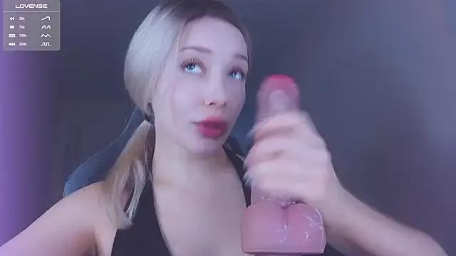 _chatur_babe on StripChat