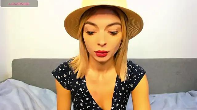 _ellen_meow_ on StripChat 