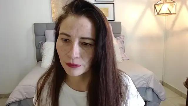 _naomi_s on StripChat