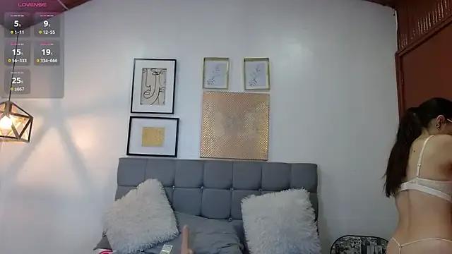 _naomi_s on StripChat