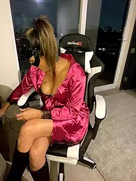 AlejandritaMilano — Doggy pose