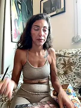 Amani_thewolf on StripChat