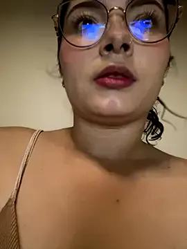 aneesa_darzi on StripChat