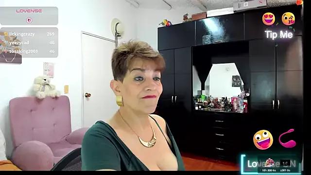 Angelina_Stone_65 on StripChat