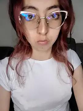 AnnieSparkle on StripChat 