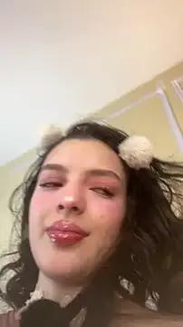 AriaHeavenss — Show+Spit on tits