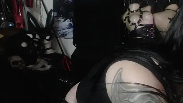 Astartexxx on StripChat