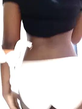 BelindaLexy — Open pink pussy