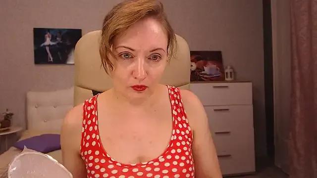 BettyFootFetish on StripChat 