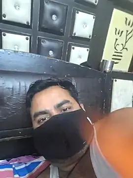 bobbyronak on StripChat