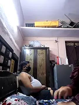 bobbyronak on StripChat