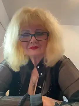 BoloshkaBlonda on StripChat