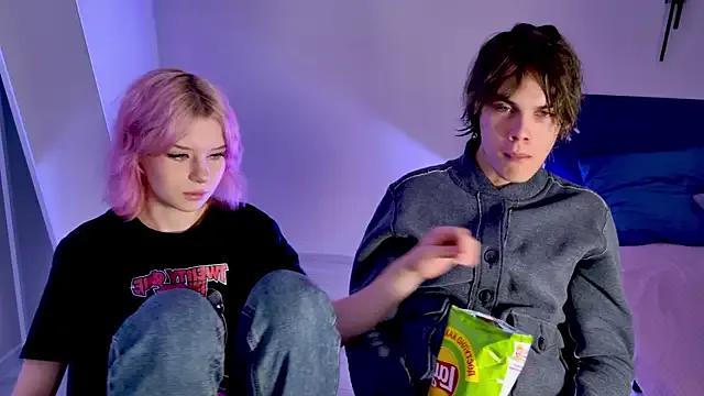 Bonnie_And_C1yde on StripChat