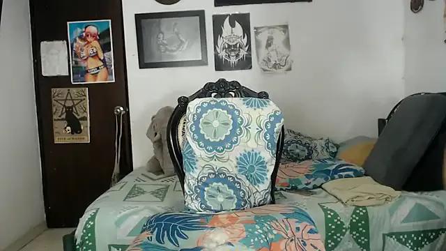 cosmicwind — PUT U HUSH IN ASS AND ENJOY 2 TOYS VIBE