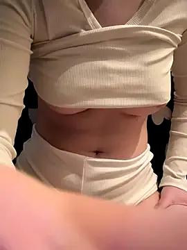 Cumonmme — boobs massage