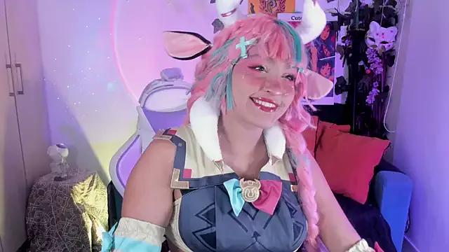 cutepie_uwu_ — show cosplay! i love how u  look!