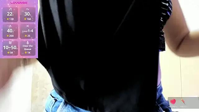 Daksha_a on StripChat