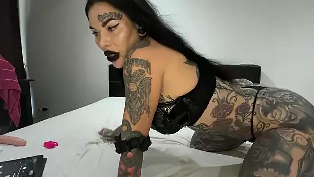 darkinkedbabe on StripChat