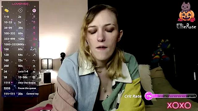 EllieeRose on StripChat 