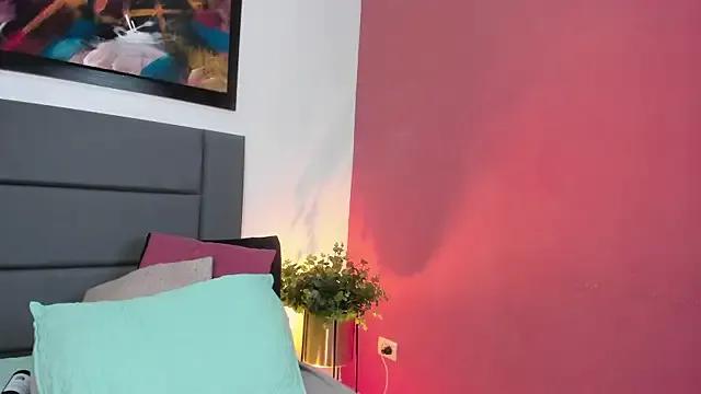 EllieFontanes on StripChat 