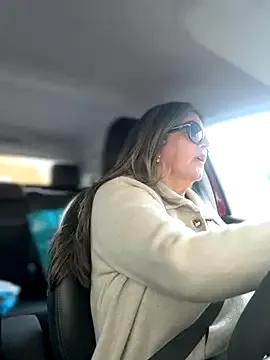 emma_tour on StripChat