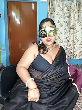 extreamhot1 on StripChat