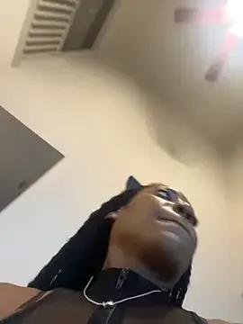 Giselledabodyyy — Make me squirt