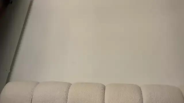 GiuliaDollx on StripChat