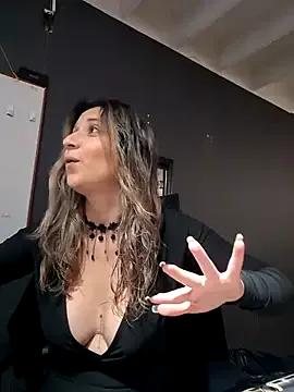 Isabella_Varella's avatar