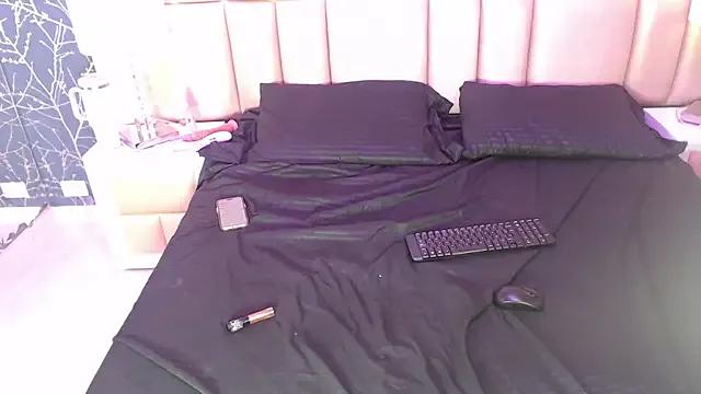 JulitPink —  Lick dildo