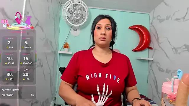 karime_sexygirl — flahs tits