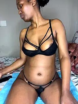 Kinkyy_ on StripChat 