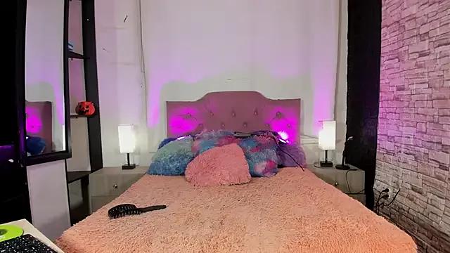 kitty_queen10 on StripChat 