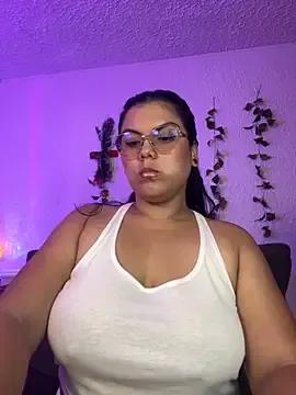 kittylu__ — wet kiss